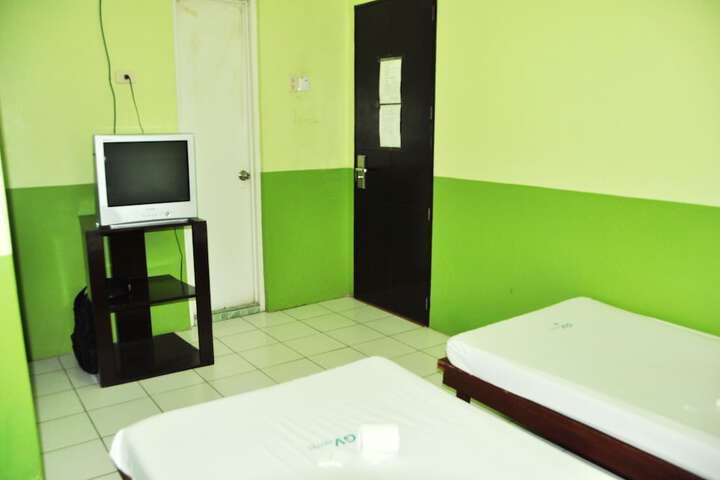 Room 11 of 31