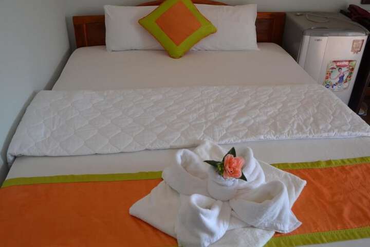 Room 10 of 49