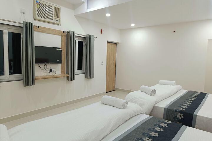 Room 15 of 31
