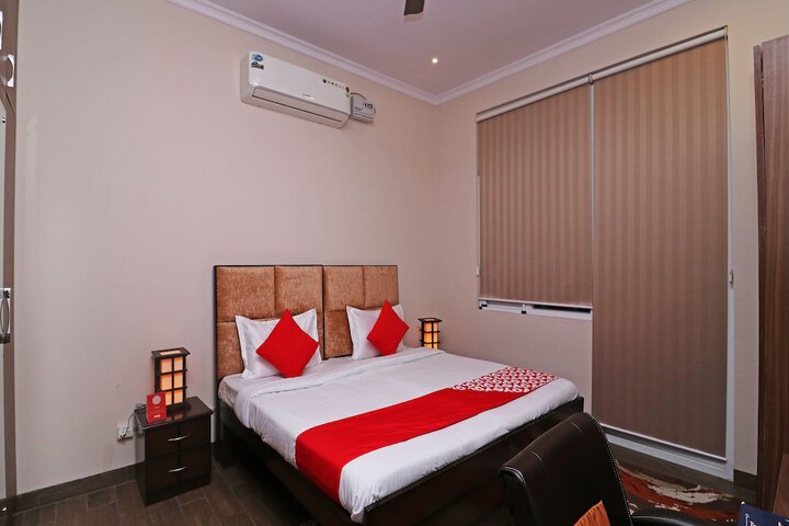 OYO 17035 ARKAYA