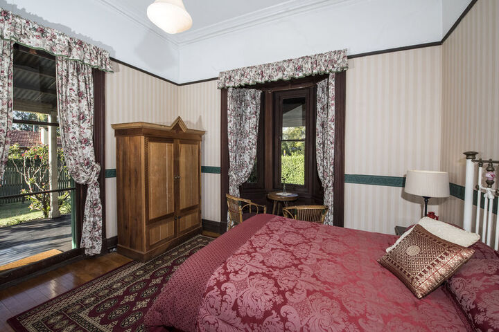Room 29 of 85