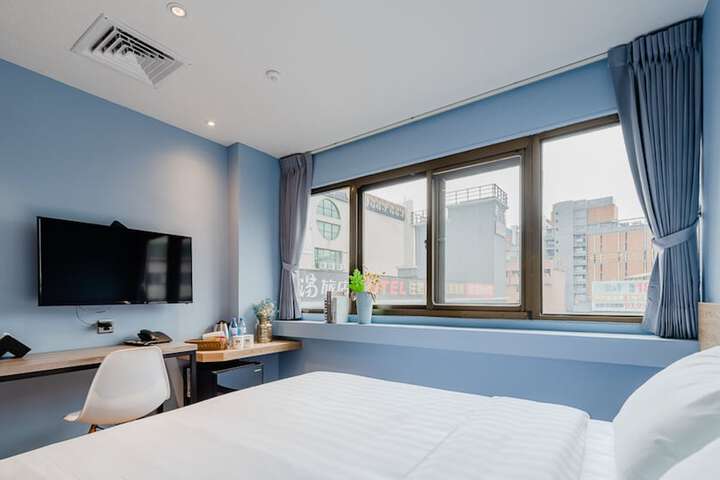 Room 48 of 88