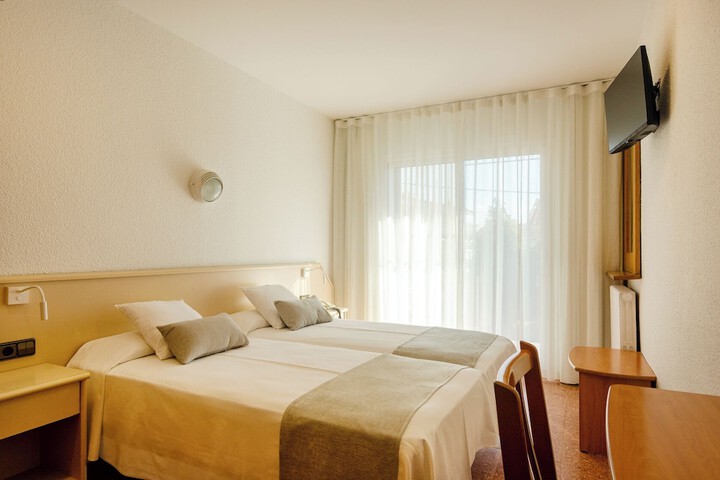Room 5 of 39