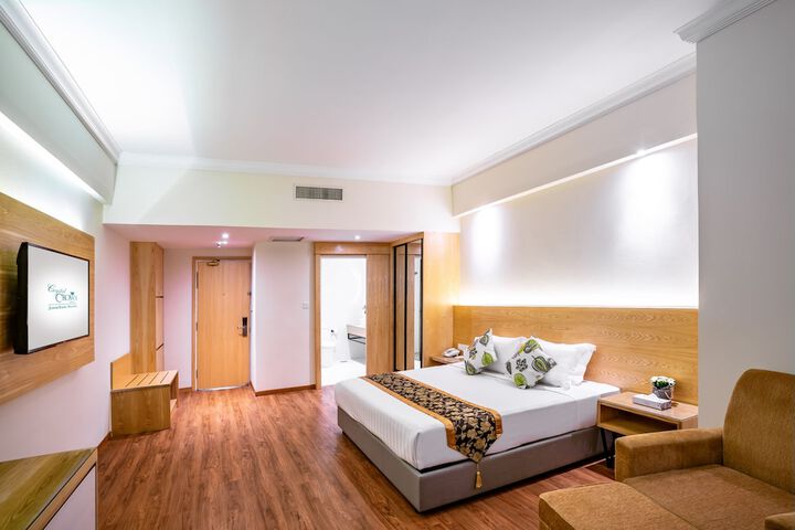 Room 17 of 61