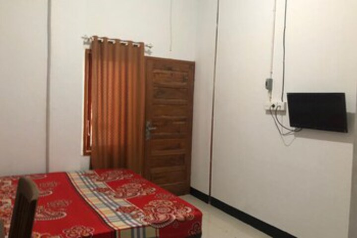 Room 42 of 46
