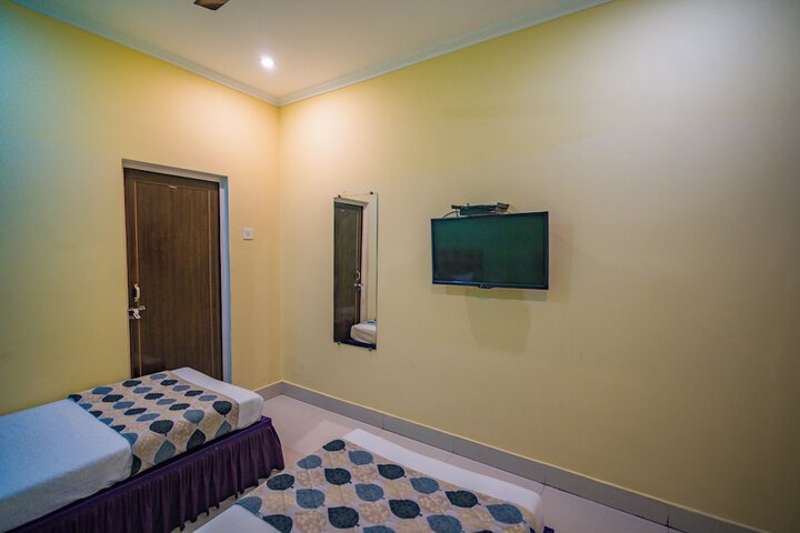 Room 43 of 90