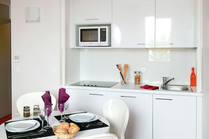 Private kitchenette