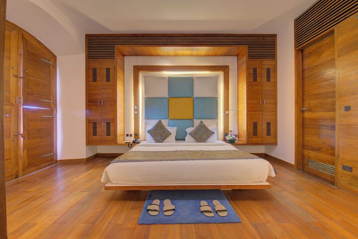 Room 12 of 70
