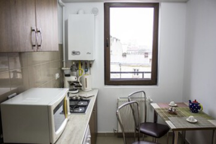 Room 14 of 14