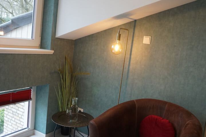 Room 16 of 47