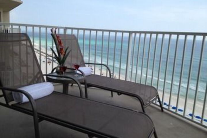 Terrace/Patio 3 of 36