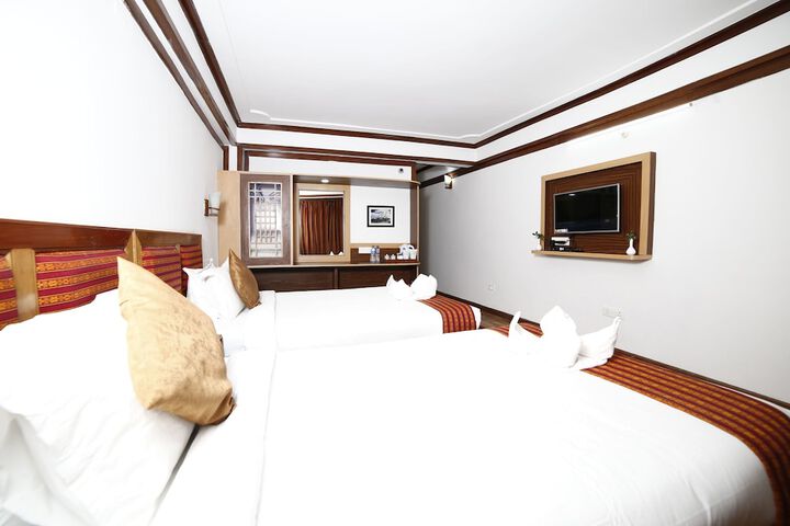 Room 7 of 29