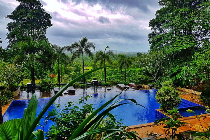Pool 35 of 69