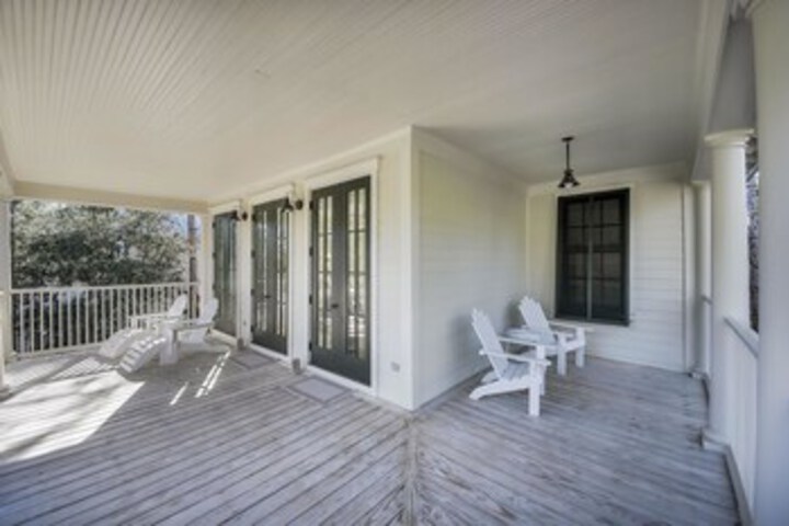 Terrace/Patio 3 of 33