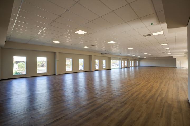 Ballroom/Hall 37 of 40