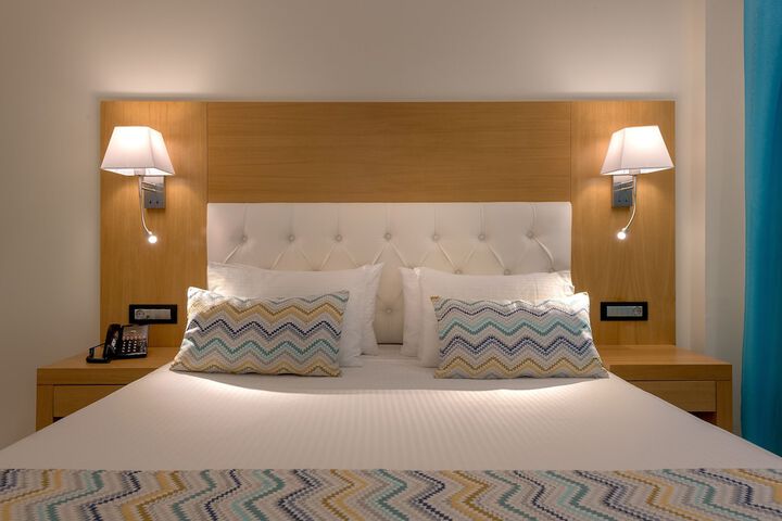Room 18 of 63