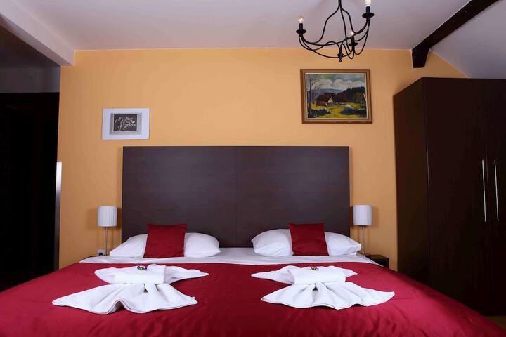 Room 26 of 74