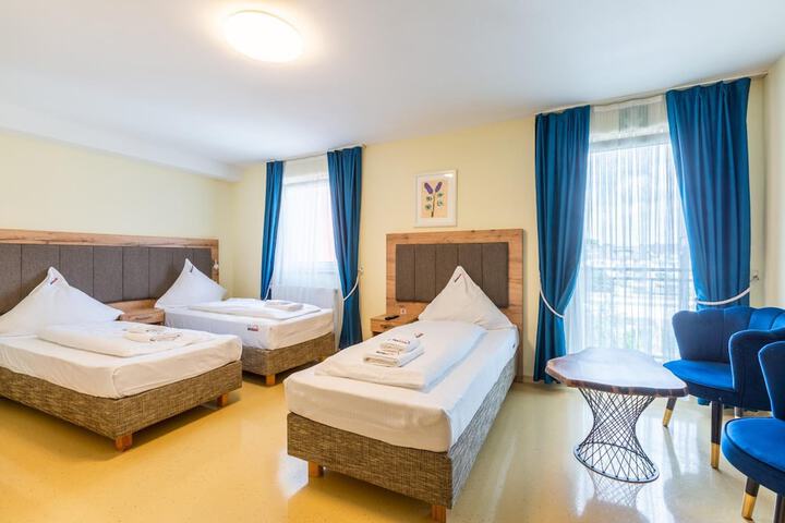Room 3 of 22