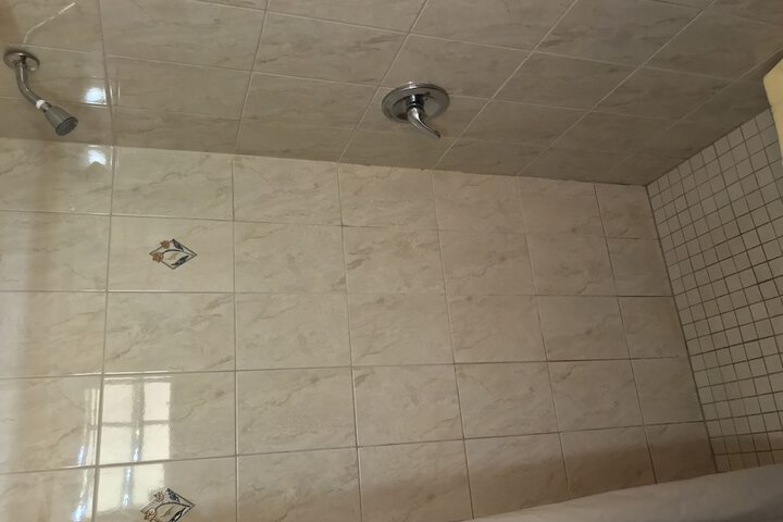 Room 35 of 51