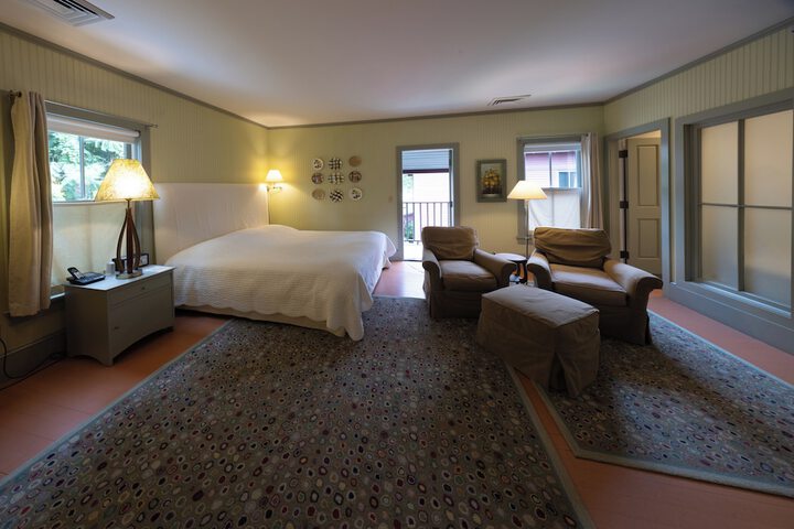 Room 10 of 89