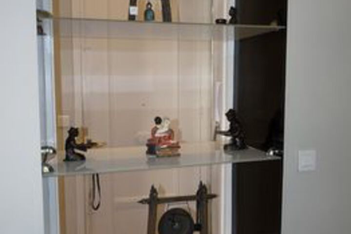 Room 17 of 27