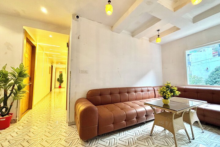 Hotel Interior 9 of 76