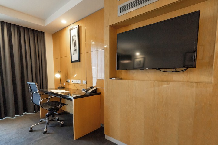 Room 26 of 75
