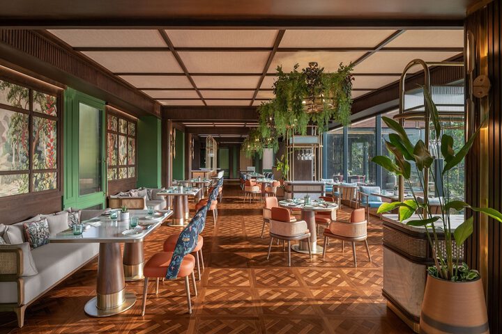 Dining 59 of 79