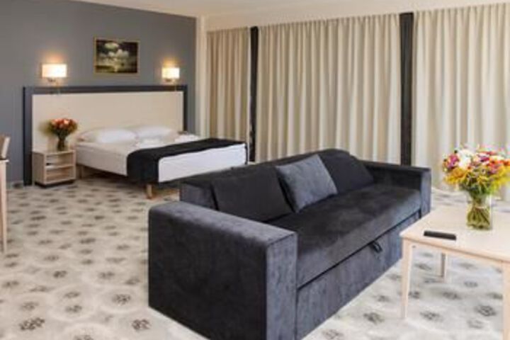 Suite Room