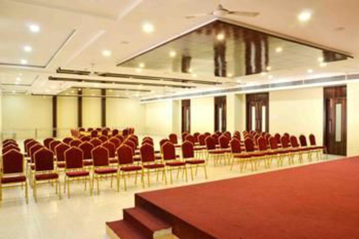 Ballroom/Hall 2 of 20