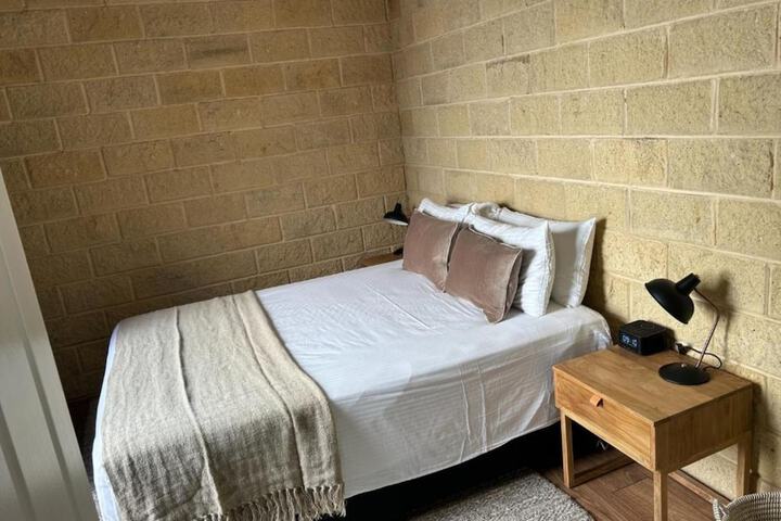 Room 11 of 63