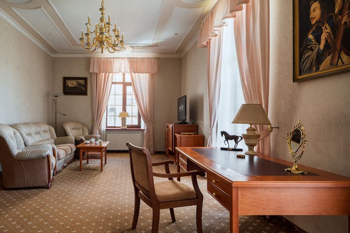 Room 13 of 54