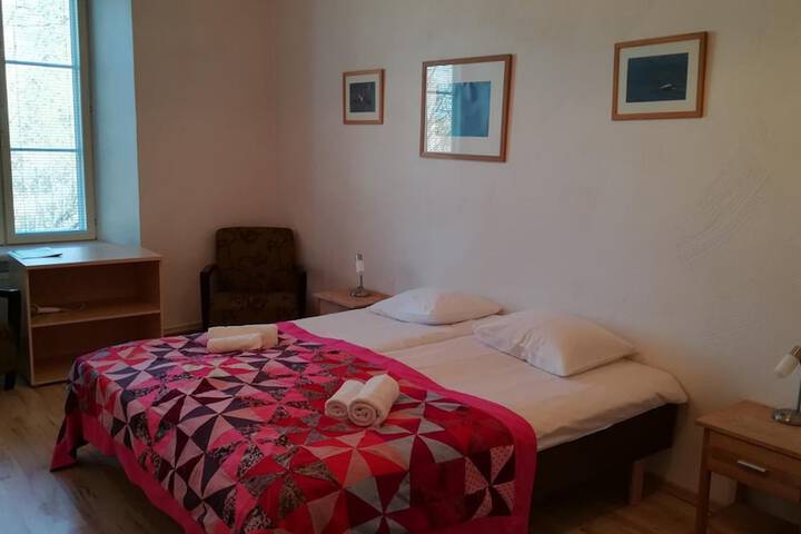 Room 15 of 52