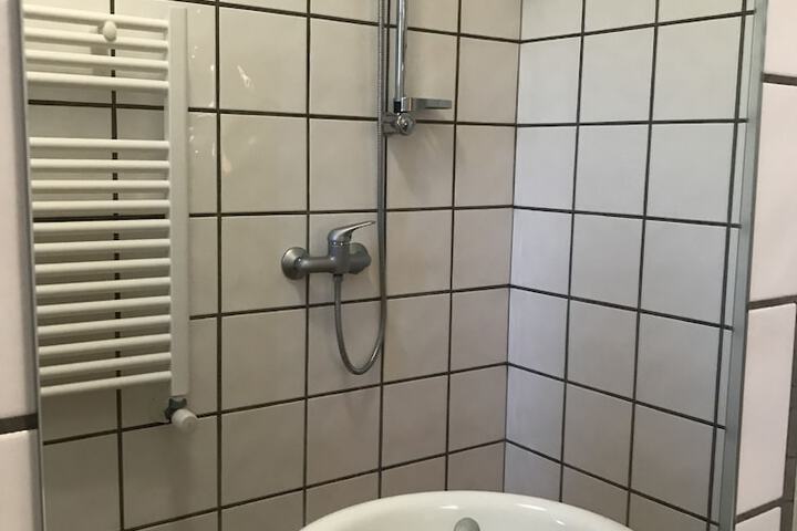 Room 15 of 57