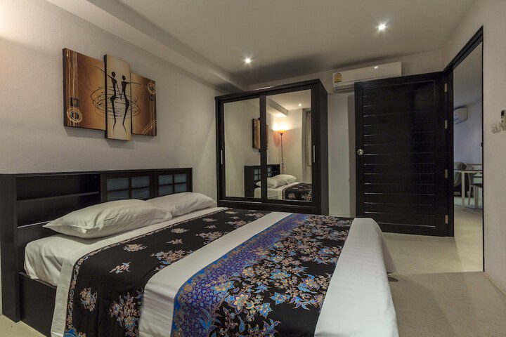 Room 20 of 272