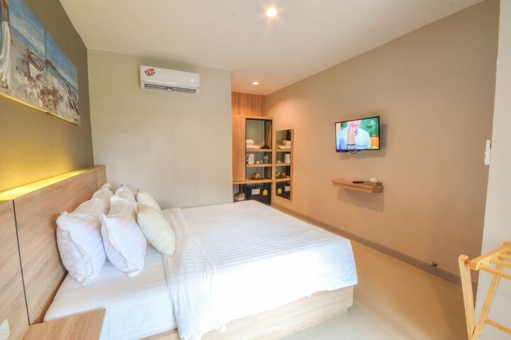 Room 13 of 47