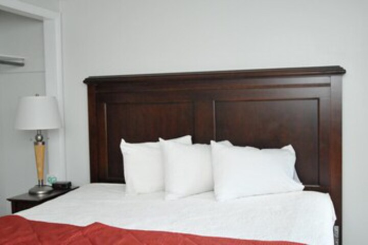 Room 31 of 108