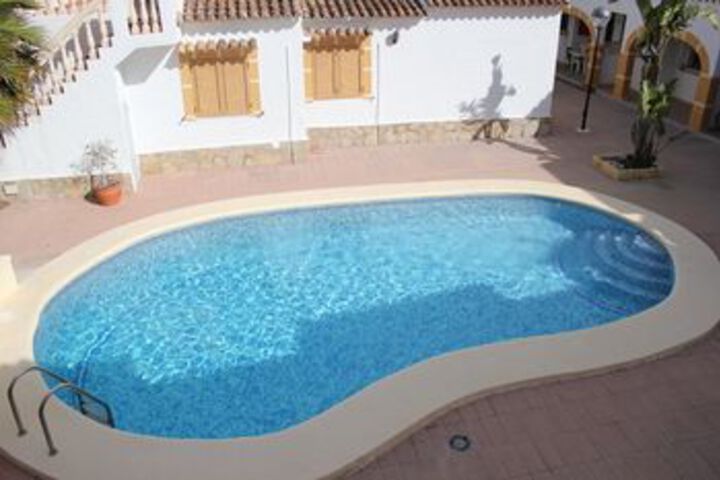 Pool 16 of 17