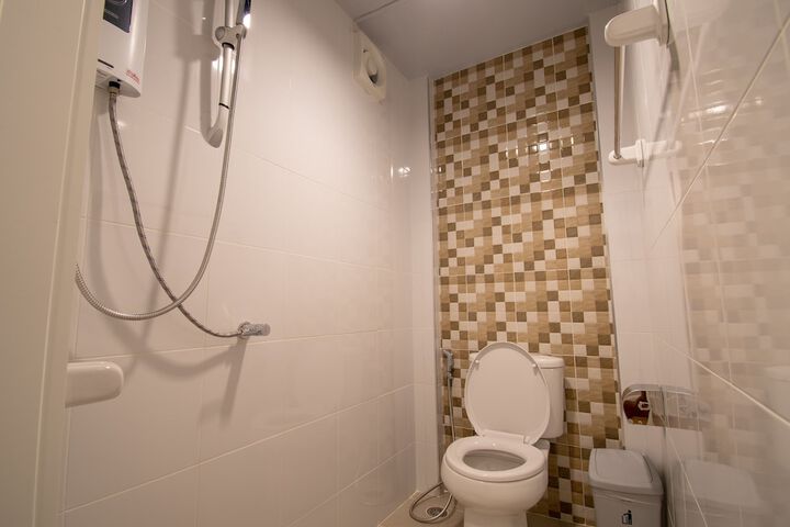 Room 14 of 34