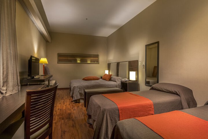 Room 15 of 49