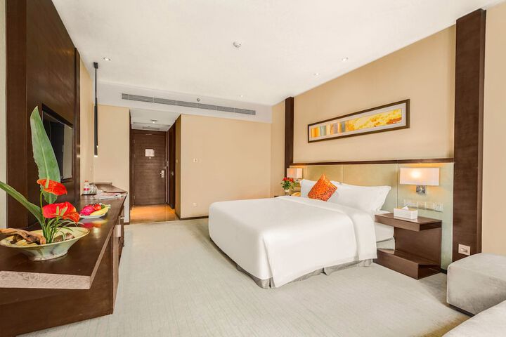 Room 10 of 60