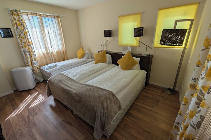 Room 10 of 91