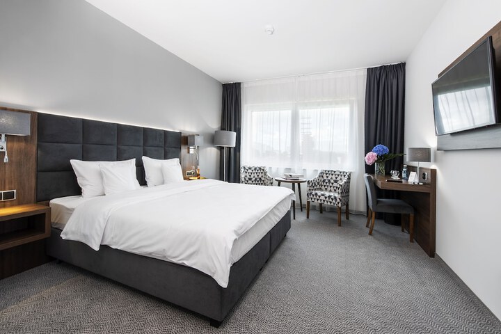 Room 20 of 36