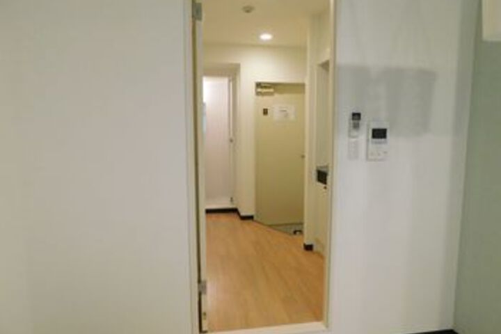 Room 74 of 89