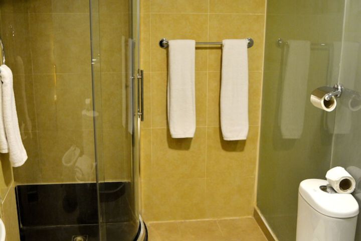 Room 35 of 49