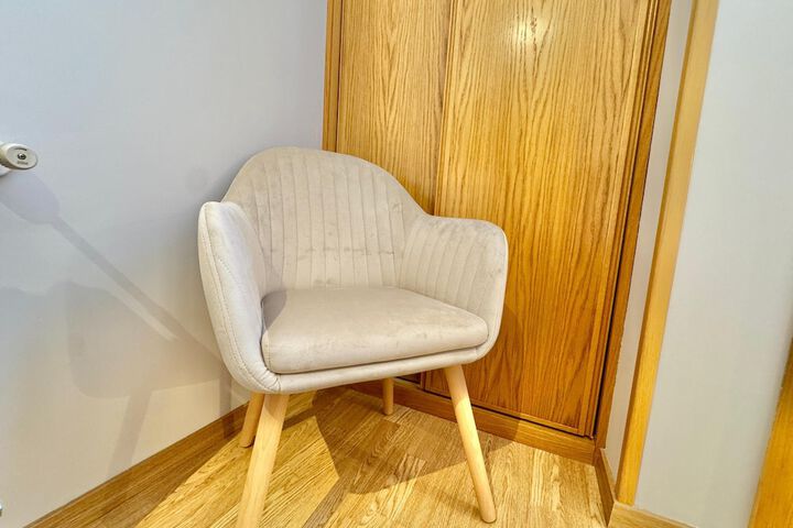 Room 40 of 80