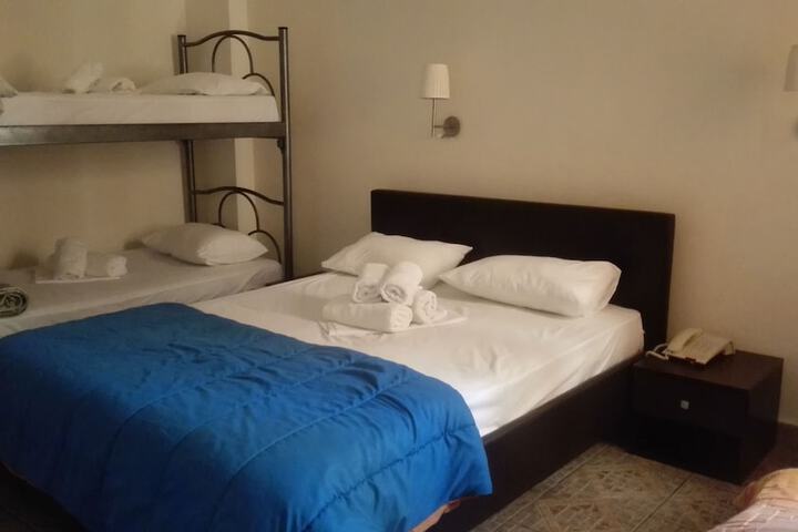 Room 5 of 41