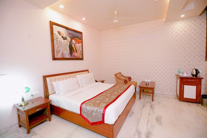 Room 100 of 288