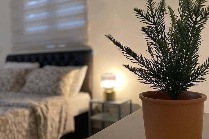 Room 19 of 53