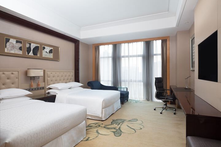 Room 14 of 56